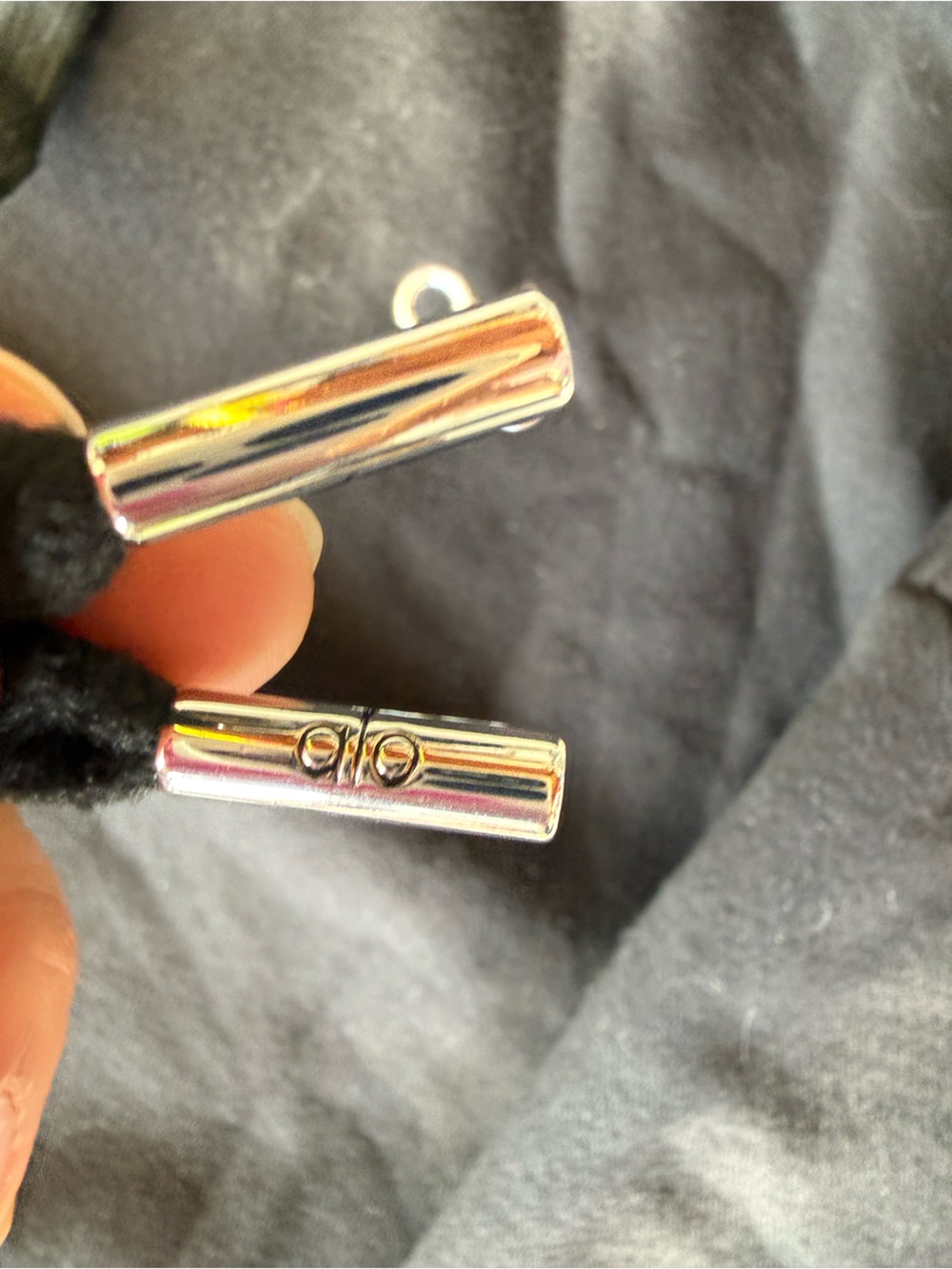 ALO Yoga Black Straight Leg Pants & Hoodie Set - Picture 7 of 11